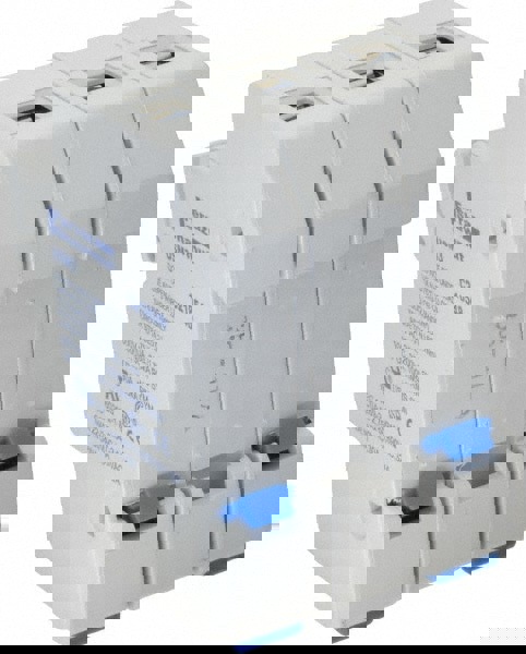 3 Pole, 1000 VDC and 800 VAC, 30 Amp, DIN Rail Mount Fuse Holder